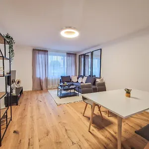 Feelhome - Design - Kitchen - Kingbed - Smart Tv Wien